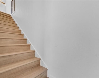 1205 Fairhaven Drive - Photo Thumbnail 17