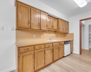 1205 Fairhaven Drive - Photo Thumbnail 7