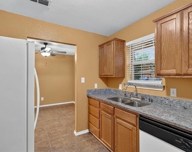 1412 Paco Trail - Photo Thumbnail 8