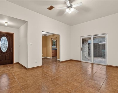 1412 Paco Trail - Photo Thumbnail 2