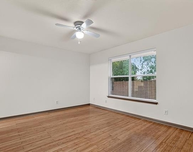 1412 Paco Trail - Photo Thumbnail 13