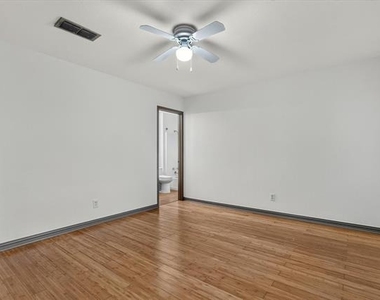 1412 Paco Trail - Photo Thumbnail 14