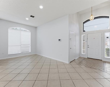 7609 Albany Lane - Photo Thumbnail 23