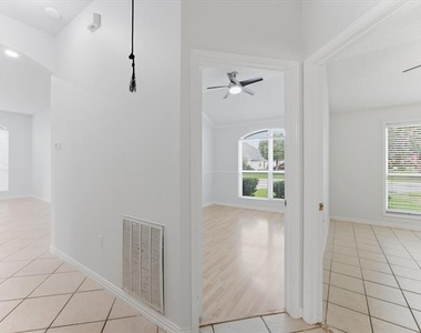 7609 Albany Lane - Photo Thumbnail 17