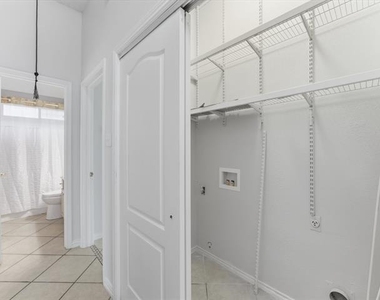 7609 Albany Lane - Photo Thumbnail 18