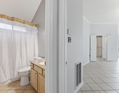 7609 Albany Lane - Photo Thumbnail 9
