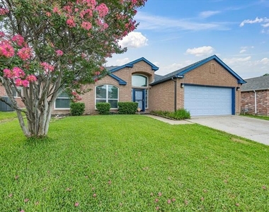 7609 Albany Lane - Photo Thumbnail 1