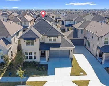 1220 Lady Mantle Way - Photo Thumbnail 3