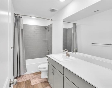 1220 Lady Mantle Way - Photo Thumbnail 25