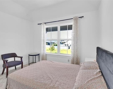 1220 Lady Mantle Way - Photo Thumbnail 27