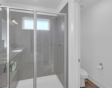 1220 Lady Mantle Way - Photo Thumbnail 22