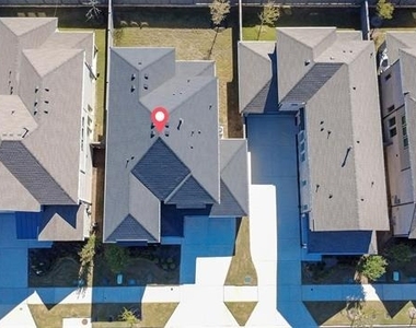 1220 Lady Mantle Way - Photo Thumbnail 32