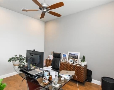 2516 Maidenhair Road - Photo Thumbnail 19