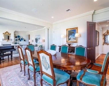 2525 N Pearl Street - Photo Thumbnail 9
