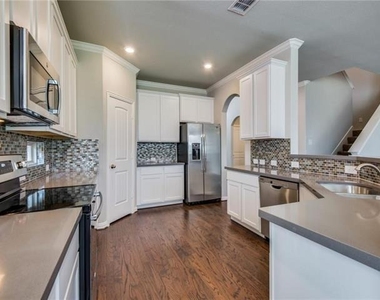 16008 Placid Trail - Photo Thumbnail 2