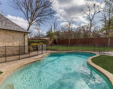 6416 Dykes Way - Photo Thumbnail 30