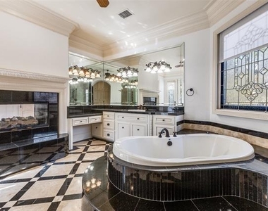 6416 Dykes Way - Photo Thumbnail 21