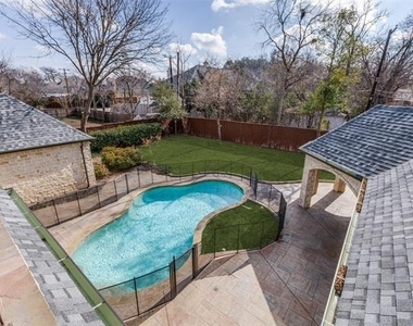 6416 Dykes Way - Photo Thumbnail 15