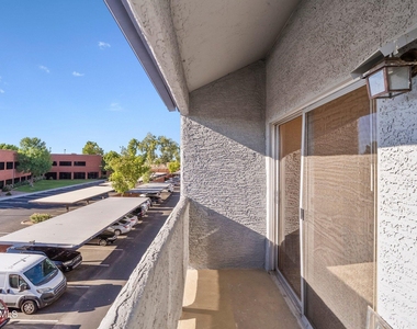 1331 W Baseline Road - Photo Thumbnail 27