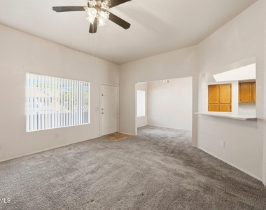 1331 W Baseline Road - Photo Thumbnail 6