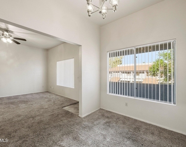 1331 W Baseline Road - Photo Thumbnail 8