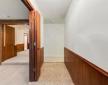 1817 Bardfield Avenue - Photo Thumbnail 5