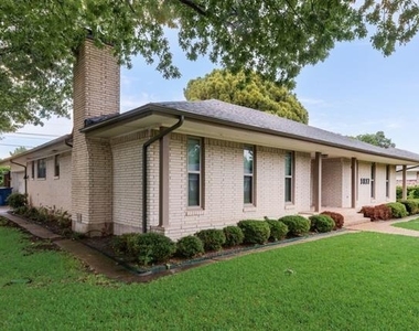 1817 Bardfield Avenue - Photo Thumbnail 3