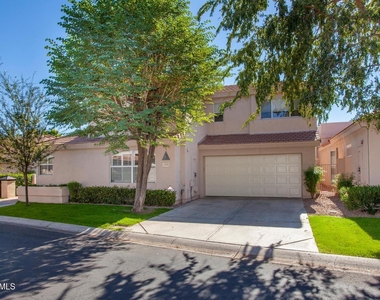 7771 E Foxmore Lane - Photo Thumbnail 1