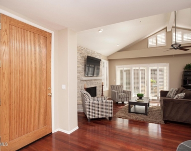 7771 E Foxmore Lane - Photo Thumbnail 3