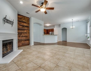 1617 Redwood Drive - Photo Thumbnail 7