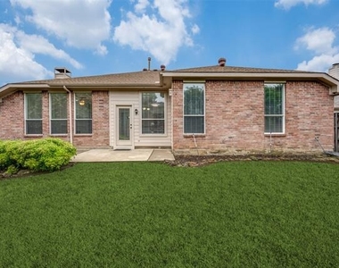 1617 Redwood Drive - Photo Thumbnail 28