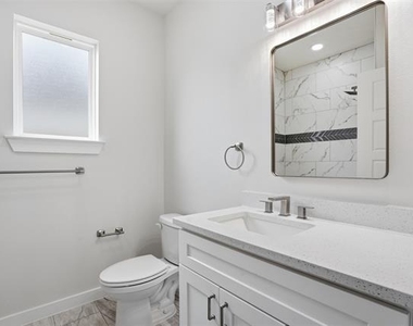 532 Highview Court - Photo Thumbnail 15