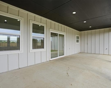 532 Highview Court - Photo Thumbnail 25