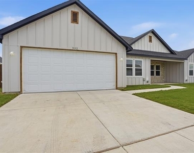 532 Highview Court - Photo Thumbnail 1