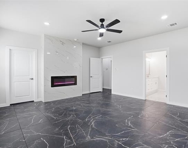 544 Highview Court - Photo Thumbnail 18