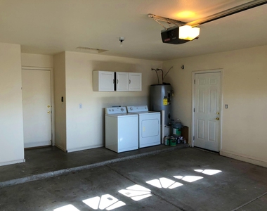 1719 S Pinto Drive - Photo Thumbnail 23