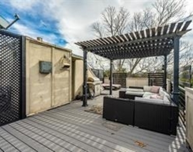 4614 Cedar Springs Road - Photo Thumbnail 16