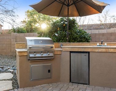 16671 W Rimrock Street - Photo Thumbnail 9