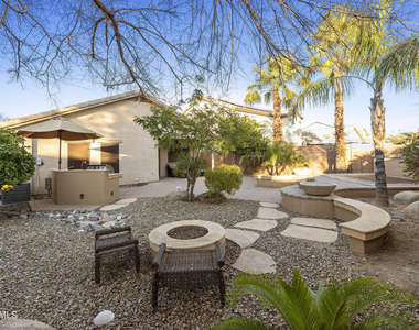16671 W Rimrock Street - Photo Thumbnail 10