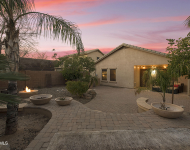 16671 W Rimrock Street - Photo Thumbnail 2