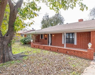 1926 Richland Drive - Photo Thumbnail 31