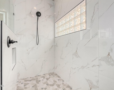 9310 E Crystal Drive - Photo Thumbnail 14