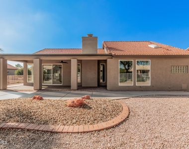 9310 E Crystal Drive - Photo Thumbnail 25