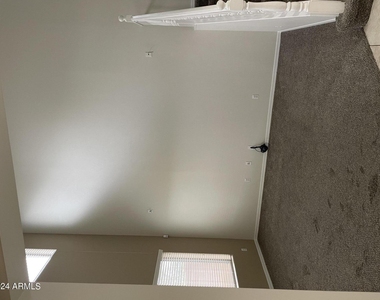 2018 W Davis Road - Photo Thumbnail 4