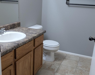 1377 E Pryor Road - Photo Thumbnail 20