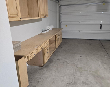 1377 E Pryor Road - Photo Thumbnail 30