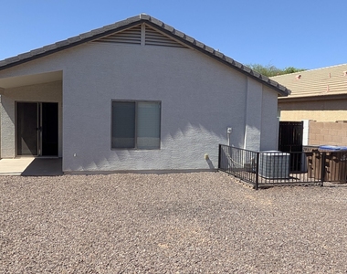 1377 E Pryor Road - Photo Thumbnail 4