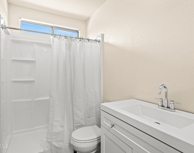 21827 N 40th Way - Photo Thumbnail 22