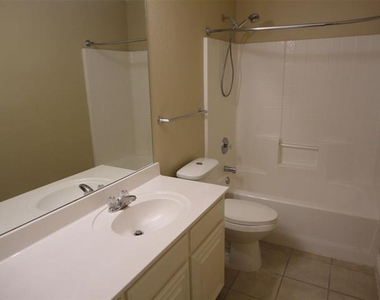 316 Hacienda Drive - Photo Thumbnail 23