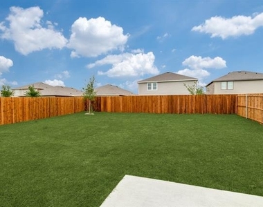 1512 Ancer Way - Photo Thumbnail 11